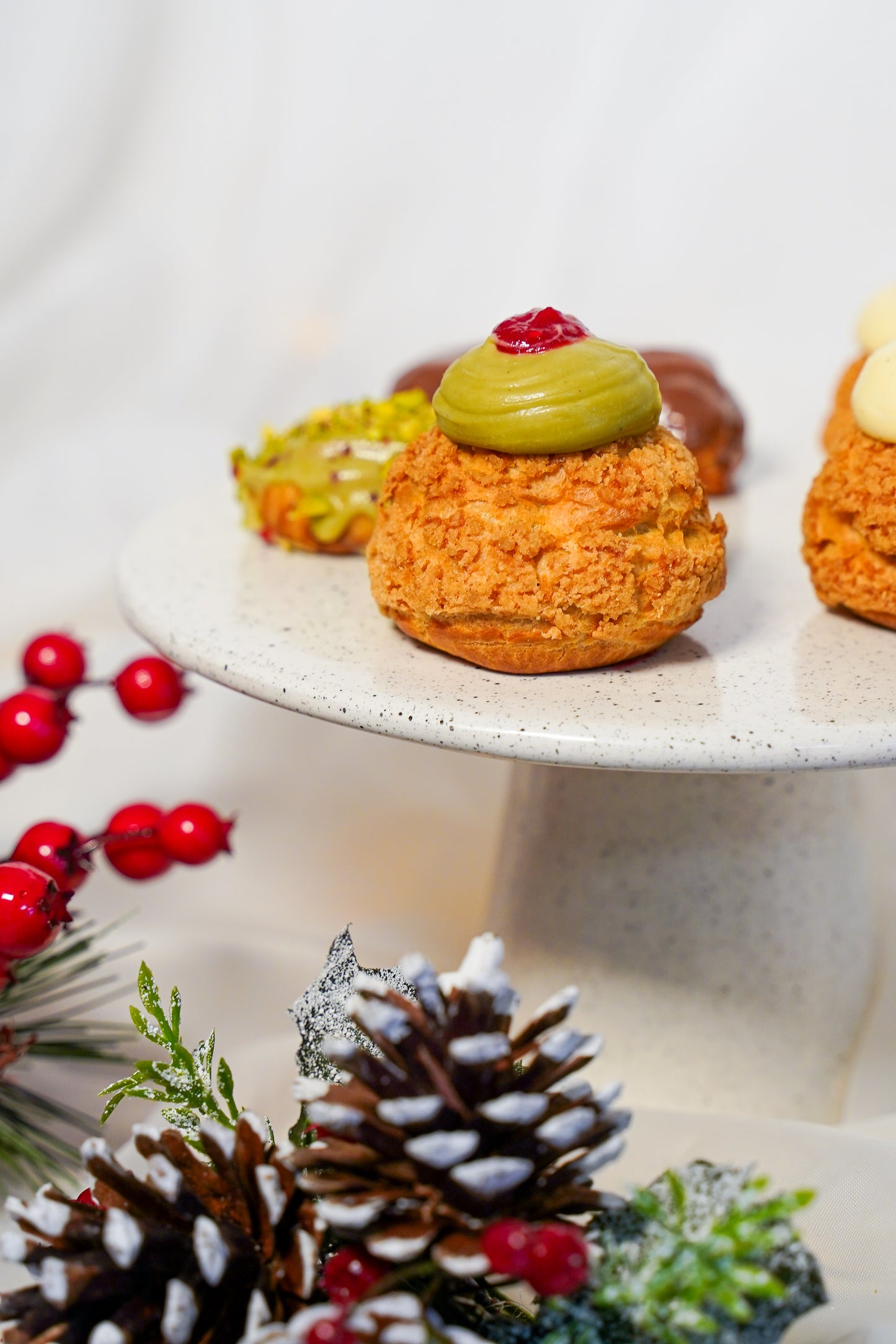 Cutie Asortată Choux & Éclere