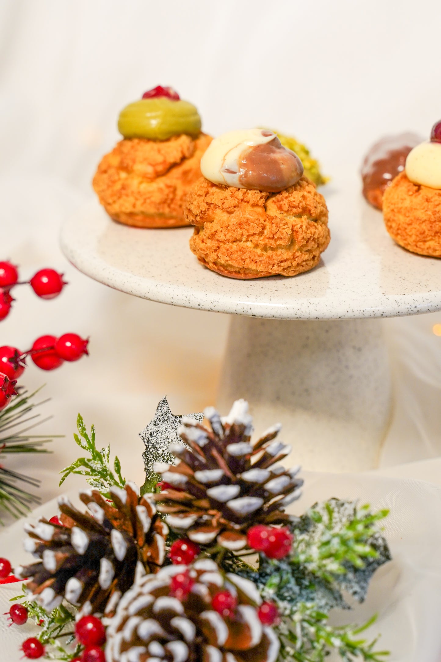 Cutie Asortată Choux & Éclere