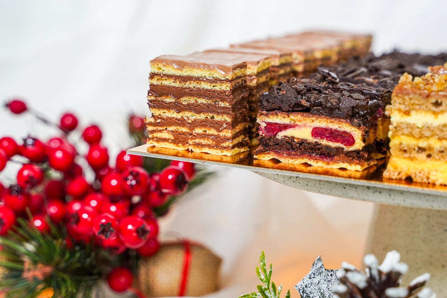 Foi box - prajituri asortate