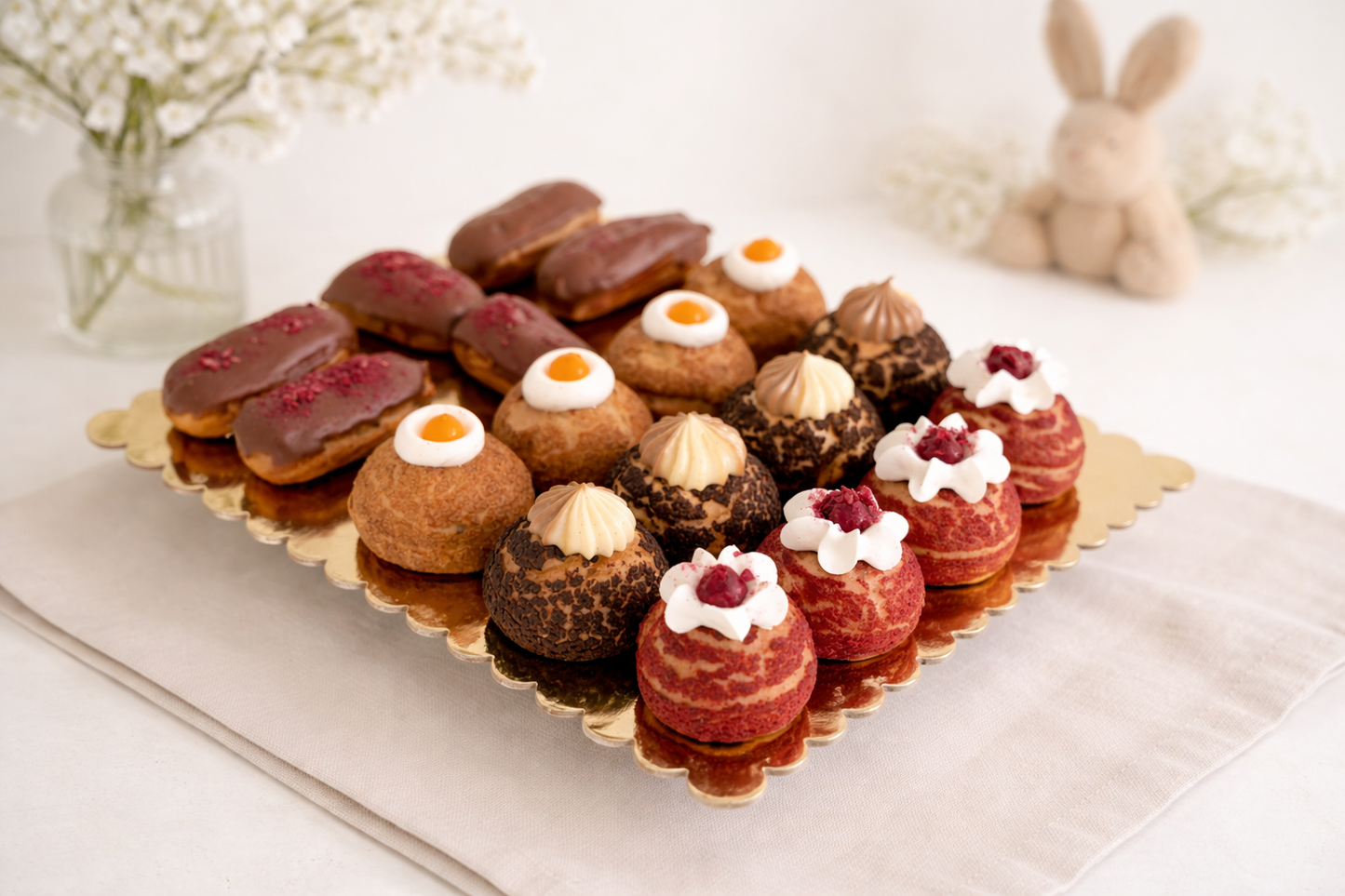 Cutie Asortată Choux & Éclere