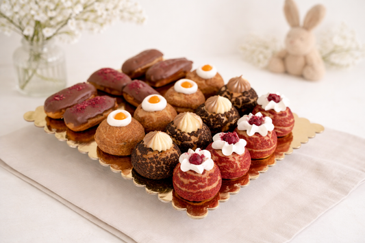 Cutie Asortată Choux & Éclere