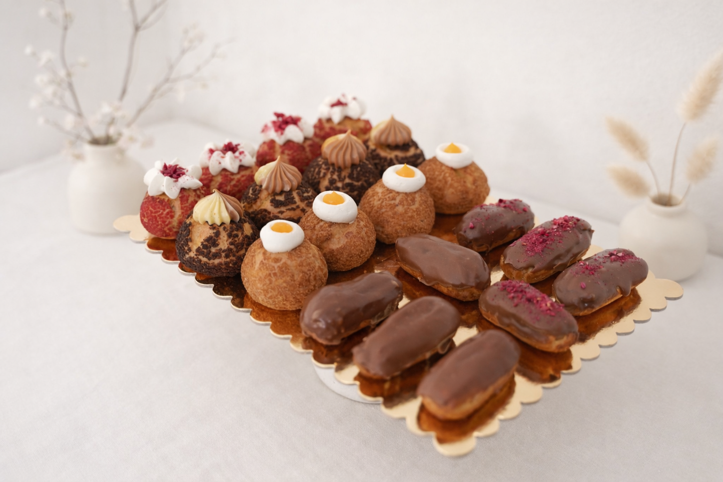 Cutie Asortată Choux & Éclere